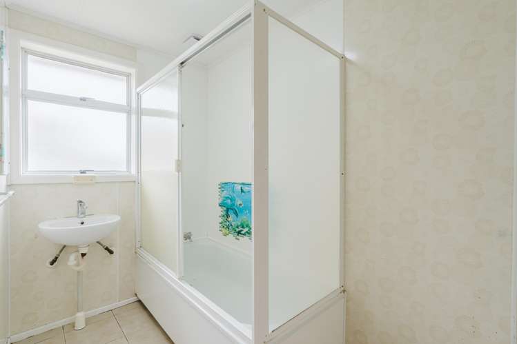 8 Emerald Place Chartwell_17