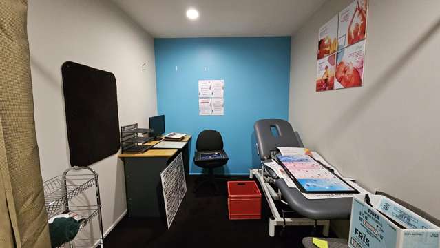 117 Maraekakaho Road (Ground Floor) Camberley_4