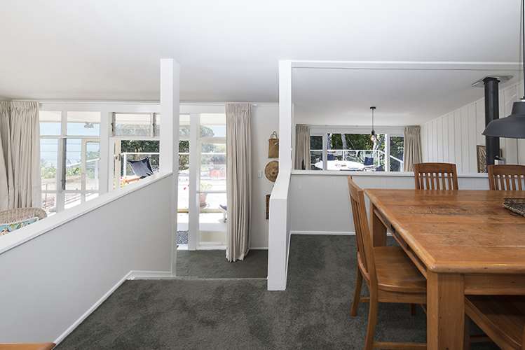 12 Rangitoto View Road Cockle Bay_9