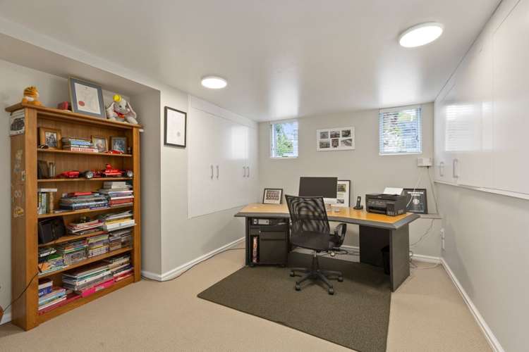 229 Te Atatu Road Te Atatu South_17