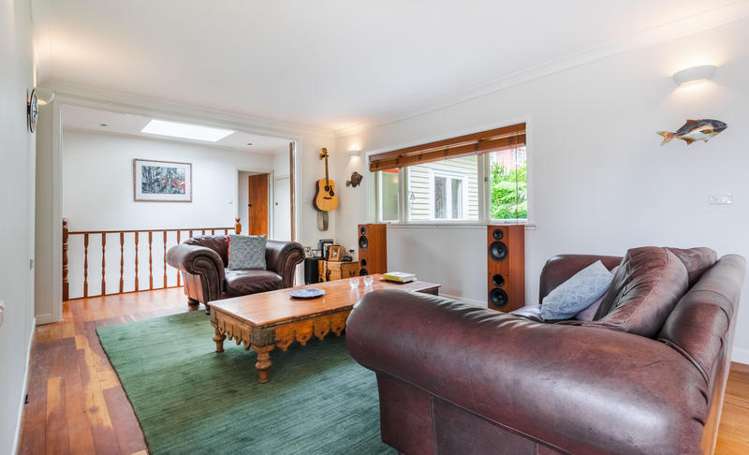 8 Tainui Road Titirangi_4