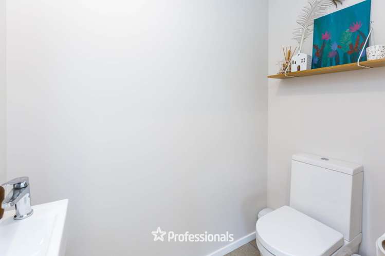 2 Chalfont Road Silverstream_21