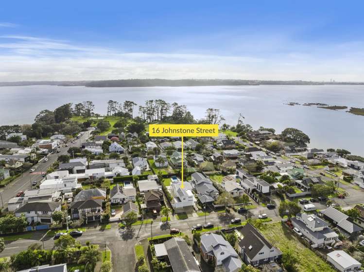 16 Johnstone Street Point Chevalier_25