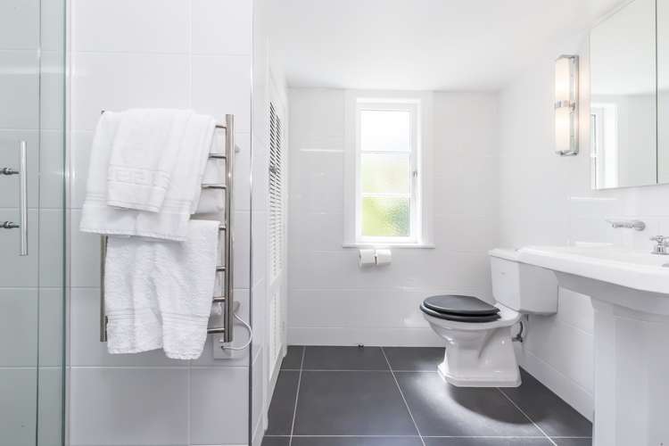 16 Streatlam Crescent Strathmore Park_17