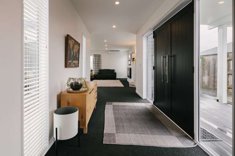 10 Monaco Grove Fitzherbert_5