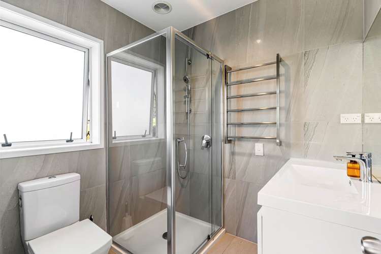 2/272 Glamorgan Drive Northcross_11