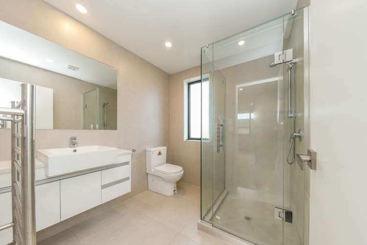 2 Azzurro Way Flat Bush_9