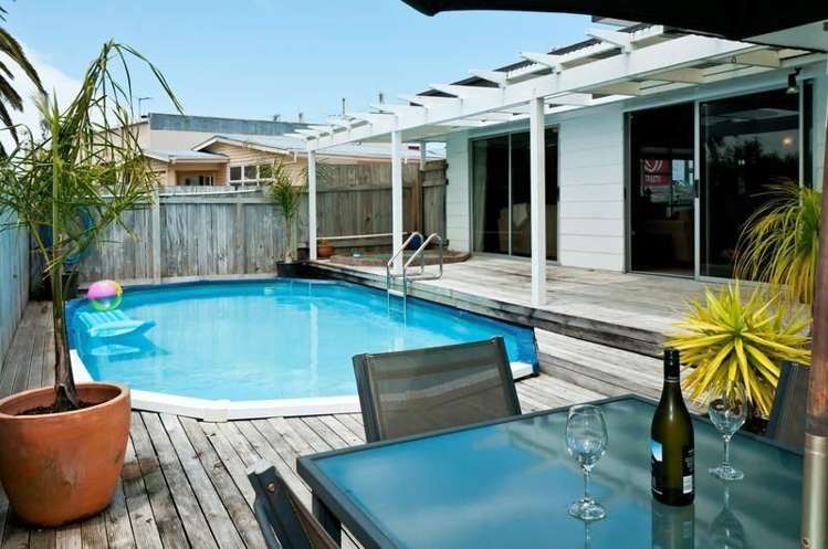 607 Beach Road Rothesay Bay_23