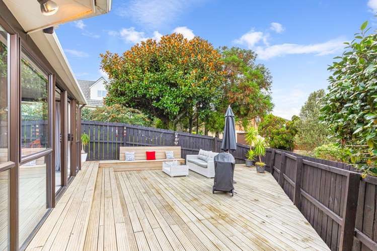 2/190 Norman Lesser Drive Saint Johns_15