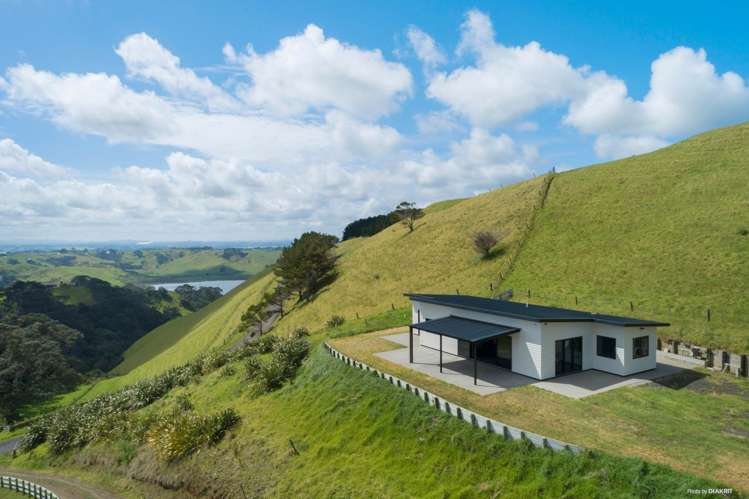 135 Douglas Road Awhitu_14