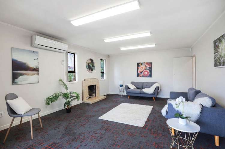 9 Tatau Way Te Atatu Peninsula_3