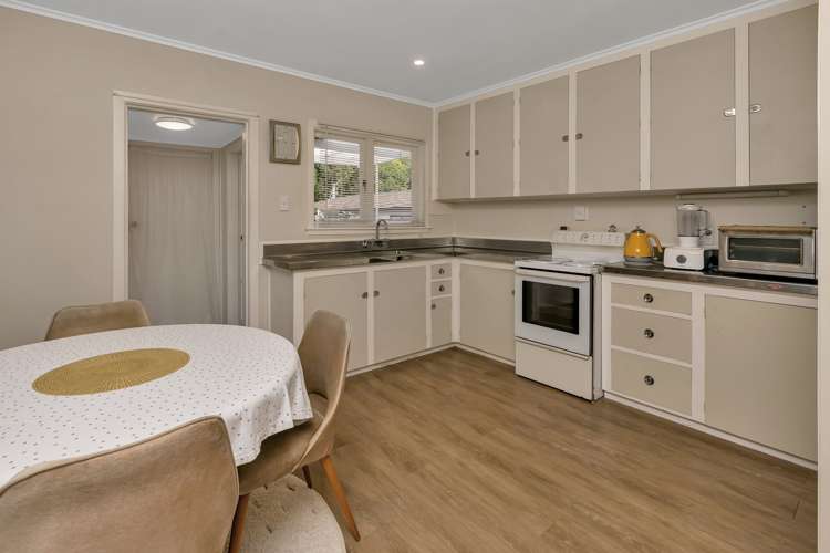 12 Ford Avenue Kamo_7