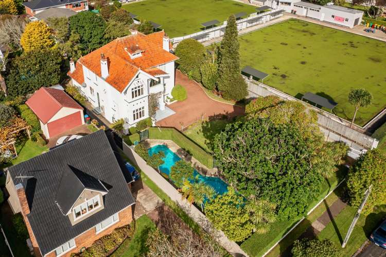 8 Allendale Road Mount Albert_44