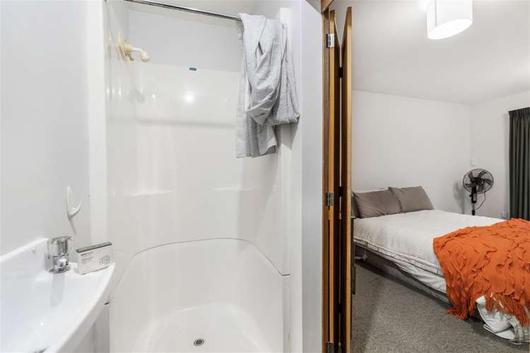 21 Bowie Drive Woodend_15