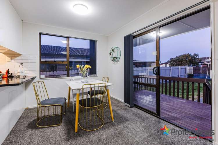 1/1 Ebenezer Way Clendon Park_2