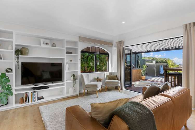 92a Kurahaupo Street Orakei_10