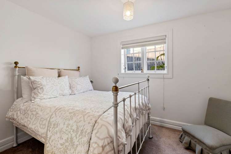 24 William Bond Street Stanley Point_26