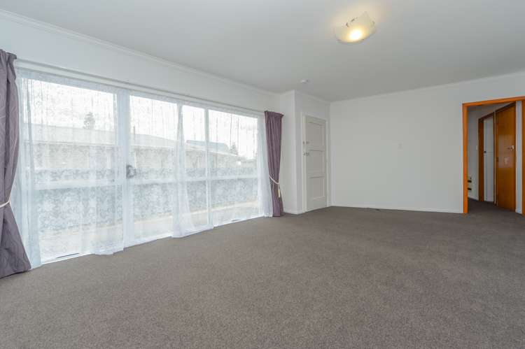 7 Gadsby Place Hamilton East_8