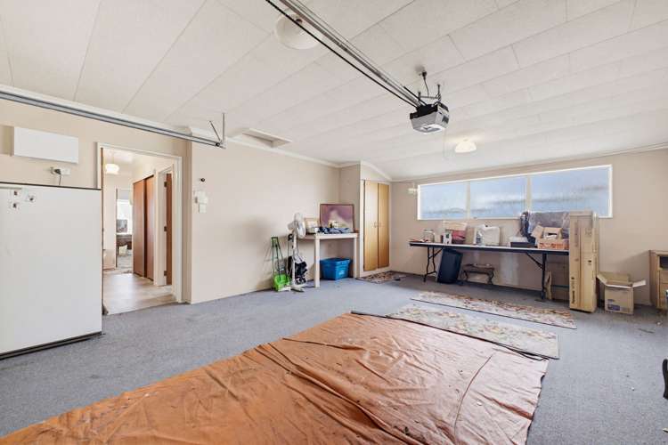 66 Tukapa Street Westown_26