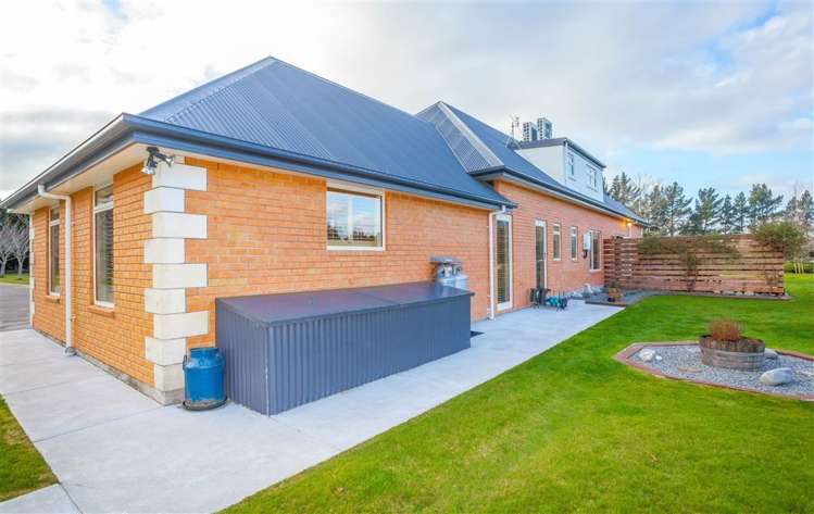 1004 Weedons Ross Road West Melton_28