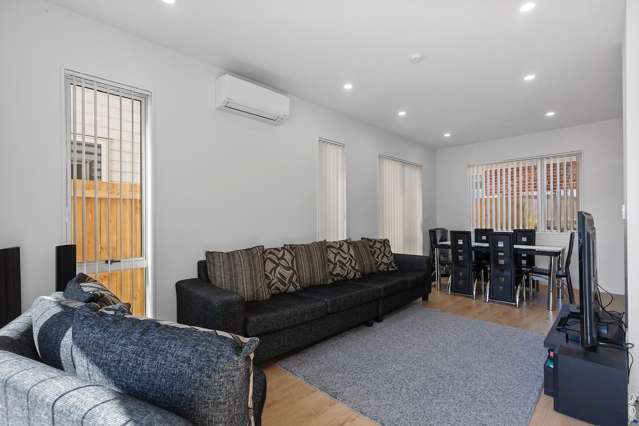 3C Great South Road Papatoetoe_4