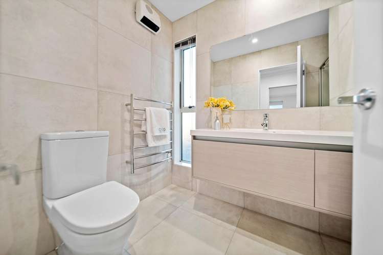 3 Matairangi Avenue Totara Heights_11