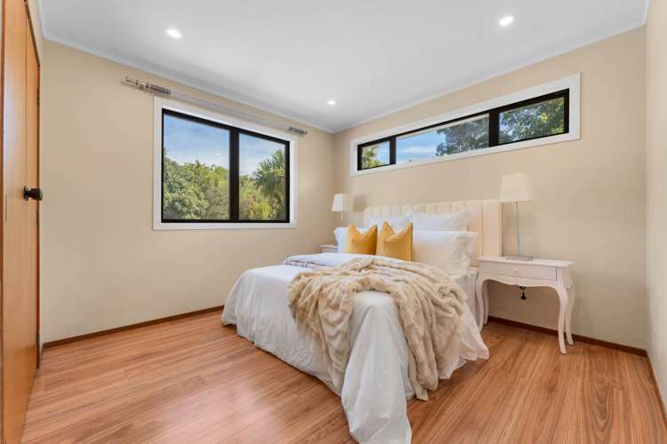 51 Saddleback Rise Murrays Bay_16