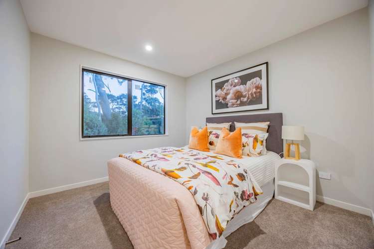 27A Kyle Road Greenhithe_27