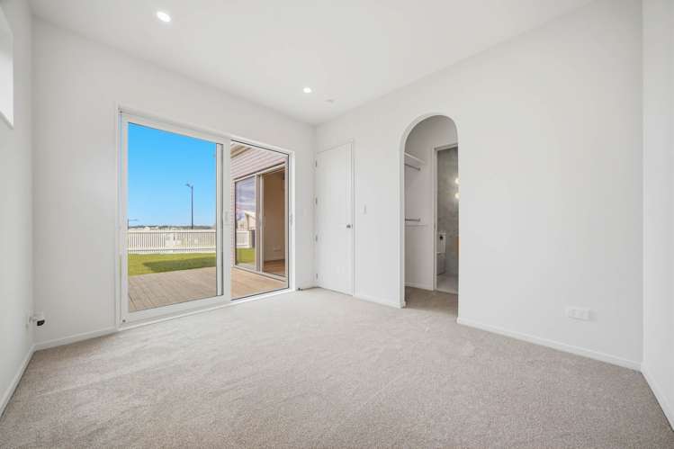 2 Ara Taha Crescent Orewa_13