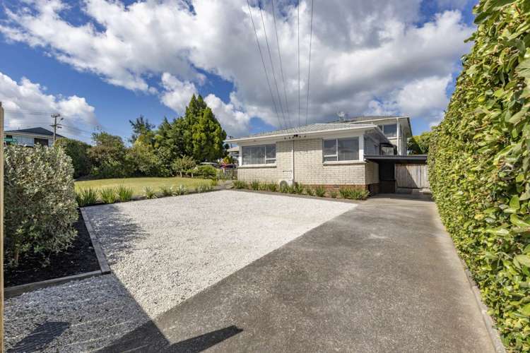 64 West Coast Road Glen Eden_10