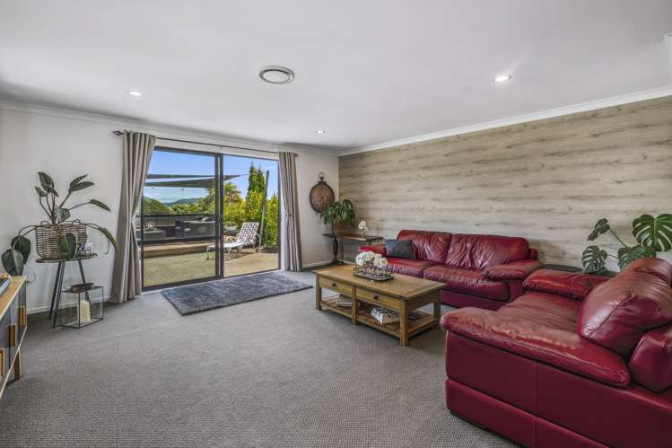 71 Loch Views Road Acacia Bay_11