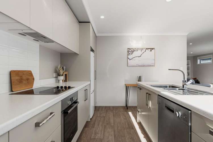 15 Capstan Close Pyes Pa_6