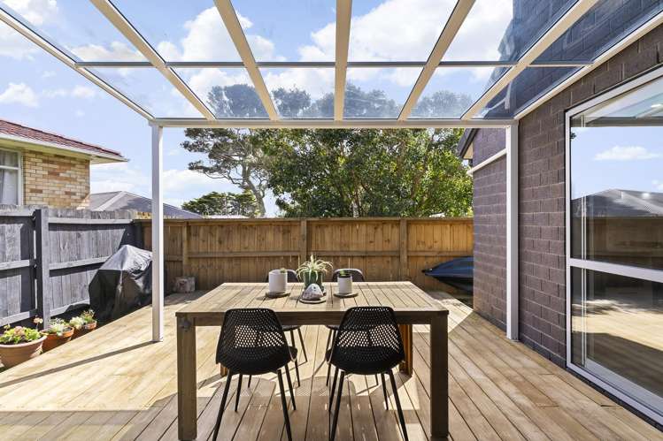 1A Grandison Crescent New Lynn_12