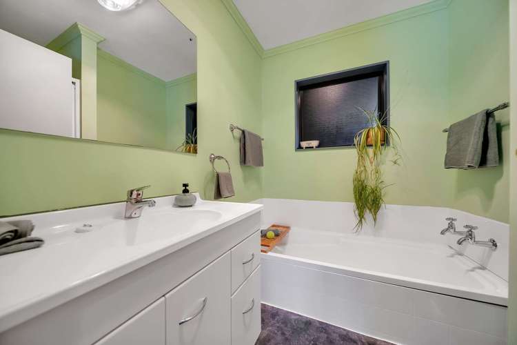 5 Tom Plato Drive Te Anau_11