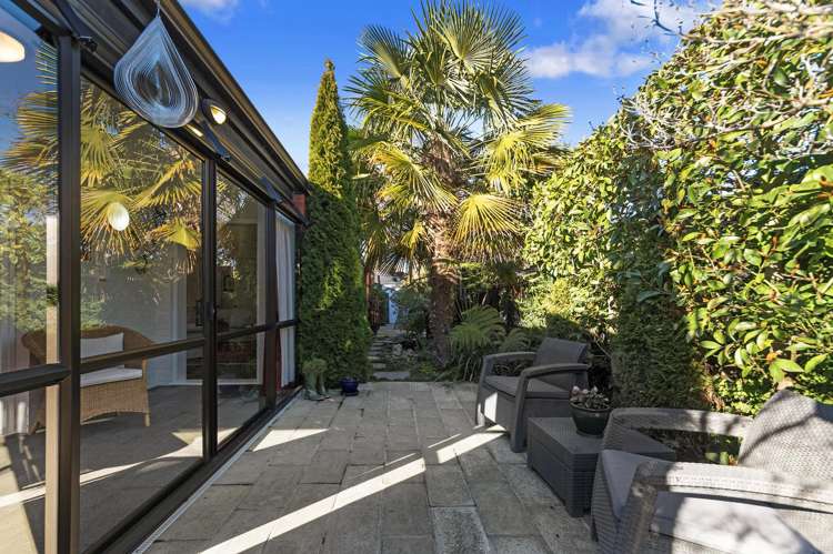 2/62 Murray Place Merivale - Christchurch City_16