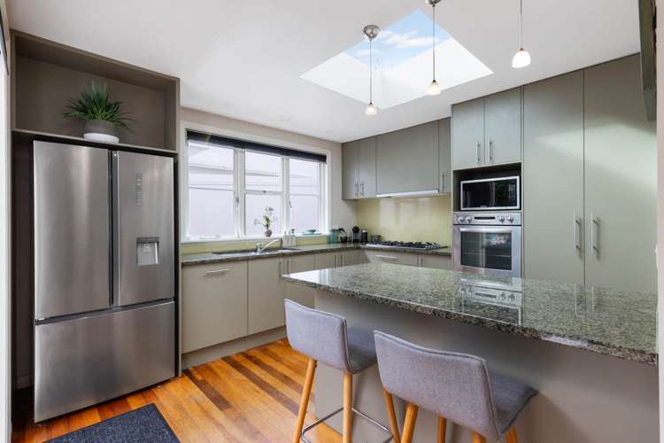 6 Queensway Three Kings_8