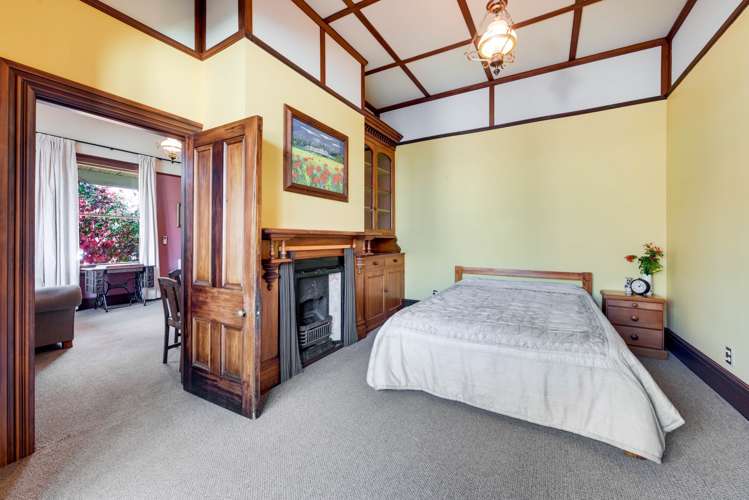 5 Shakespeare Walk The Wood_5