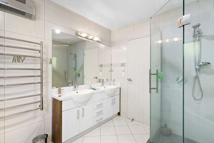 239b Meola Road Point Chevalier_5