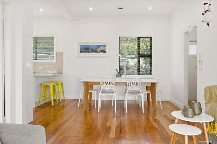 2/228a Blockhouse Bay Road Avondale_5