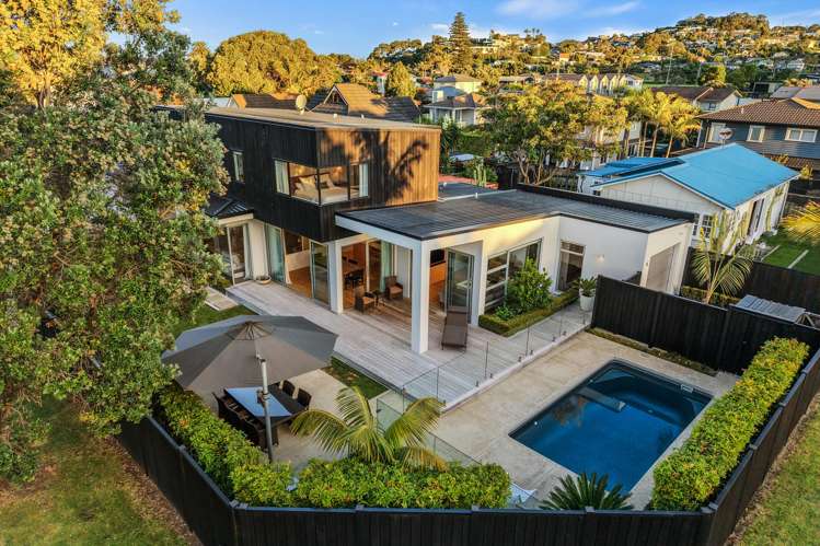 52 Walton Street Red Beach_3