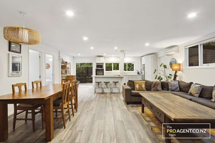 19 Laingholm Drive_0