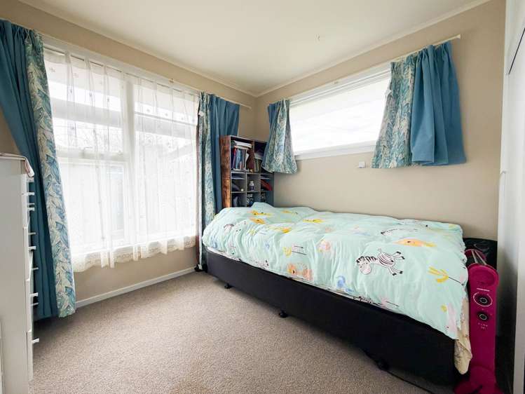 57 & 57A Amyes Road Hornby_9