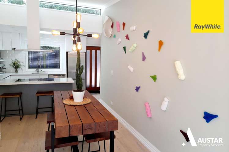 6 Dorothy Road Laingholm_8