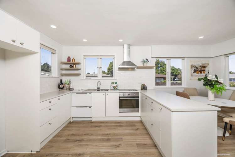 1 Rosehill Drive Papakura_9