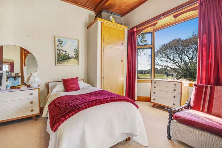 9 Black Road Otatara_6