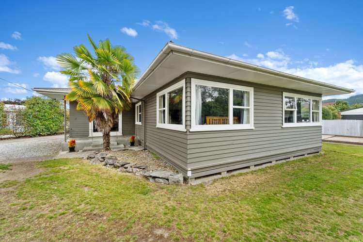 129 Whitby Road Wakefield_23