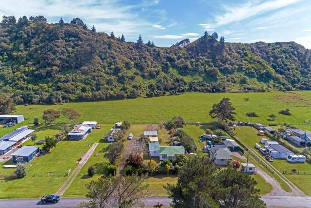 7 Forster Street Tolaga Bay_3