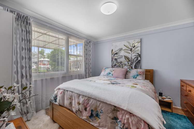 9 Sharyn Place Brookfield_7