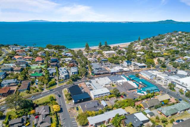 Popular retail in Mairangi Bay