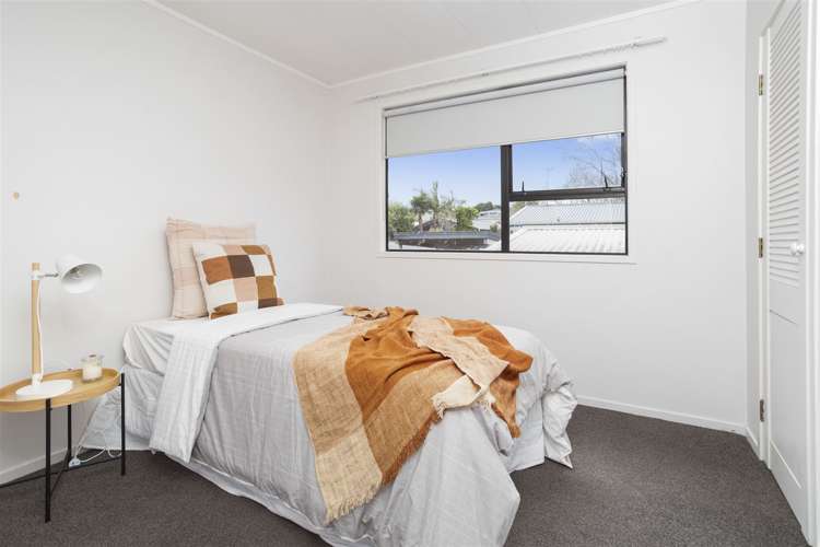 30 Beechdale Crescent Pakuranga Heights_3